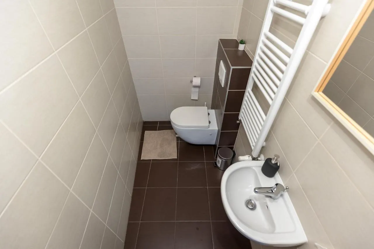Prtr Apartment W/ Free Parking Βουδαπέστη